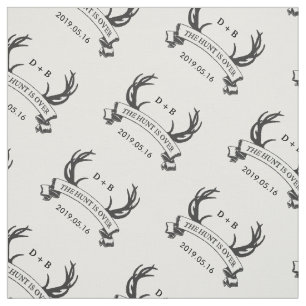 Tecido "A caça está sobre" o presente de casamento feit