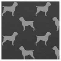 Apontar Griffon Wirehaired mostra em silhueta o