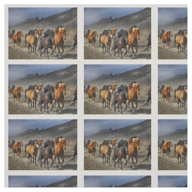 Tecido Cavalos selvagens (Modelo)