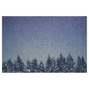 Tecido Cena congelada da floresta do inverno da neve