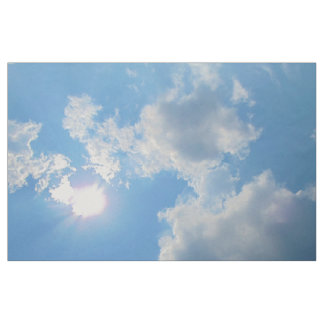 Tecido Céu azul vibrante com foto de sol e nuvens