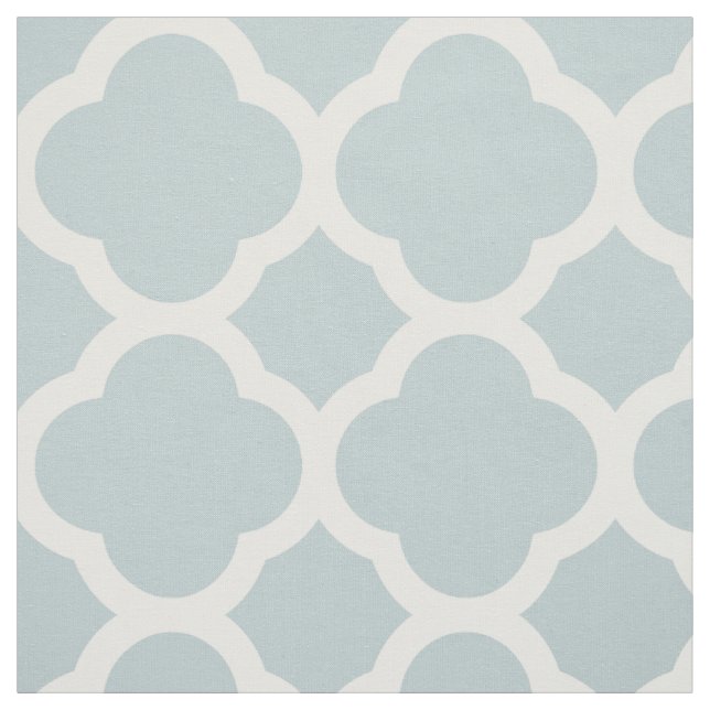 Tecido Cloud Blue Modern Quatrefoil Grande Escala (Modelo)