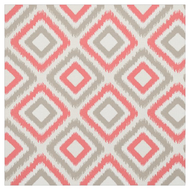 Tecido Coral e padrão Ikat moderno castanho (Modelo)