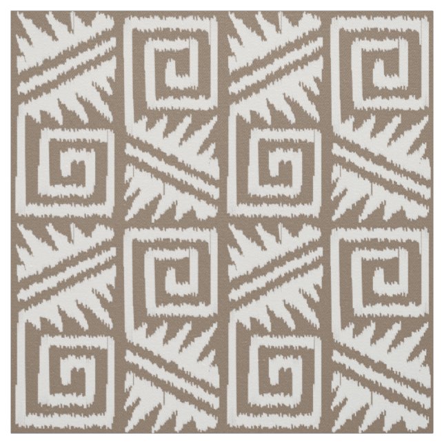Tecido Ikat Aztec - Leve Taupe e Branco (Modelo)