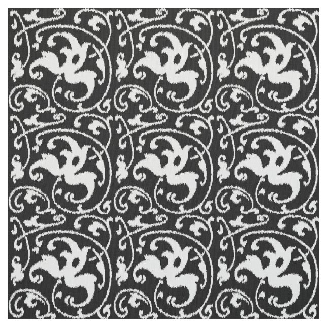 Tecido Ikat Floral Damask - Preto e Branco (Modelo)