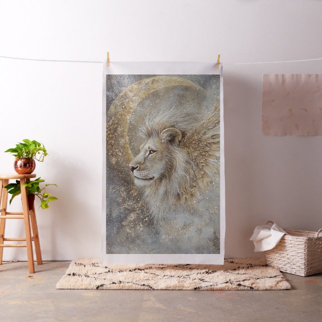 Tecido Lion Whimsical & Crescent Moon Etheia Profile (In Situ)