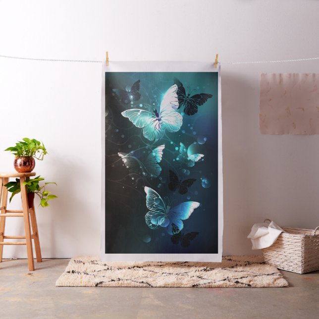 Tecido Mint Night Butterflies (In Situ)