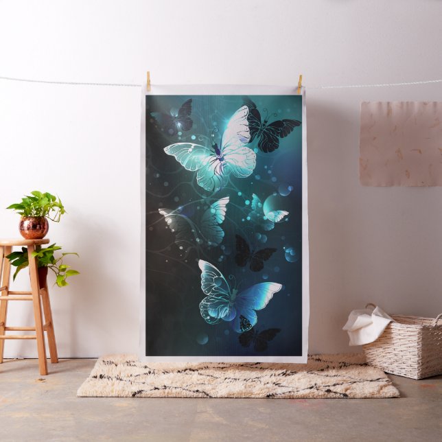 Tecido Mint Night Butterflies (In Situ)