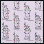 Tecido New York NYC Estátua Liberdade Natal Chanukah<br><div class="desc">Tecido apresenta uma ilustração Nova Iorque original de um famoso marco, a Estátua da Liberdade, "vestida" para os feriados com uma fita de luzes. Ideal para a costura e artesanato de Natal ou Chanucá! Este design também está disponível em outros produtos. Não vê o que está procurando? Precisa de ajuda...</div>