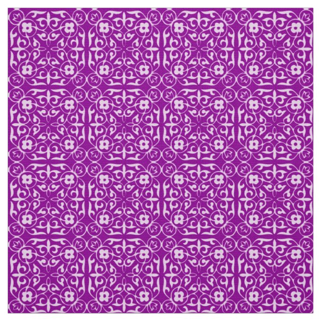 Tecido Padrão damaço medieval, roxo ametista (Modelo)