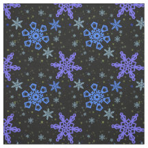 Roxo azul dos flocos de neve no preto