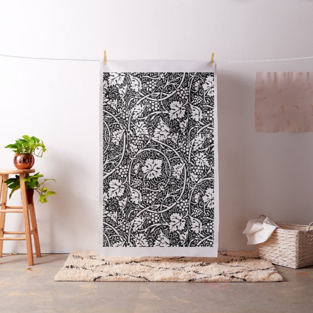 Tecido William Morris Black White Grape Vine (In Situ)