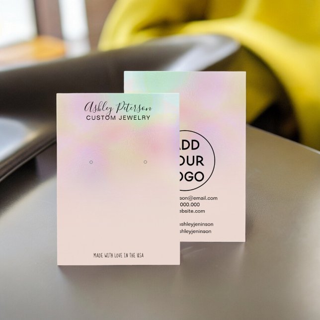 Tela de brincos holográficos cor-de-rosa (Pink holographic jewelry earrings display)