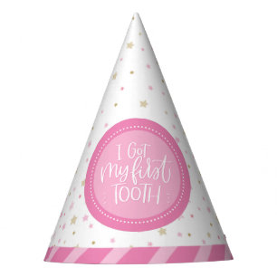 Tenho O Meu Primeiro Chapéu De Festa Rosa