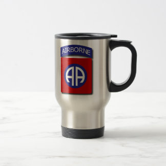TÉRMICA 82ND CANECA TRANSPORTADA POR VIA AÉREA