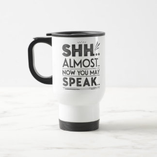 Térmica Caneca de Café com Tipografia em Negrito Foco & Co