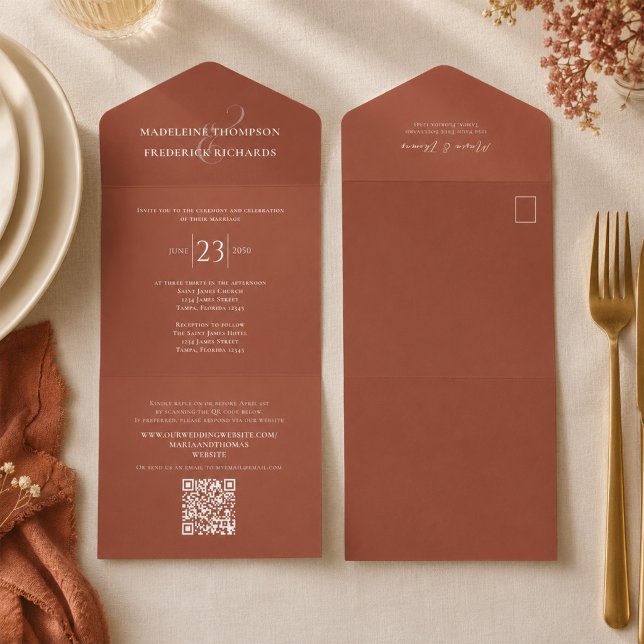 Terracota Simples Elegante Orçamento Código QR Sit (Elegant terracotta all-in-one wedding invitation with online RSVP QR code.)