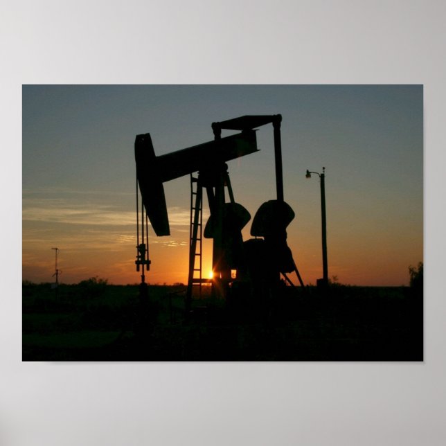 Texas Oil Pumpjack at Sunset Poster (Frente)