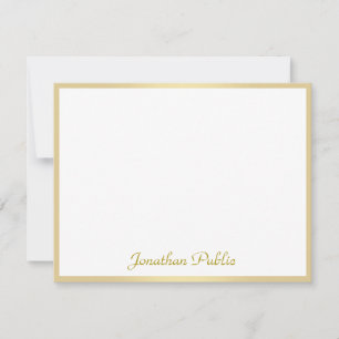 Texto de Script Dourado Modelo com Cálculo Persona