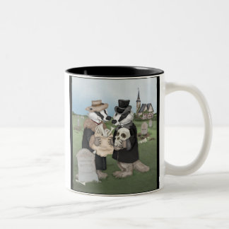 Texugos britânicos que comportam-se mal a caneca