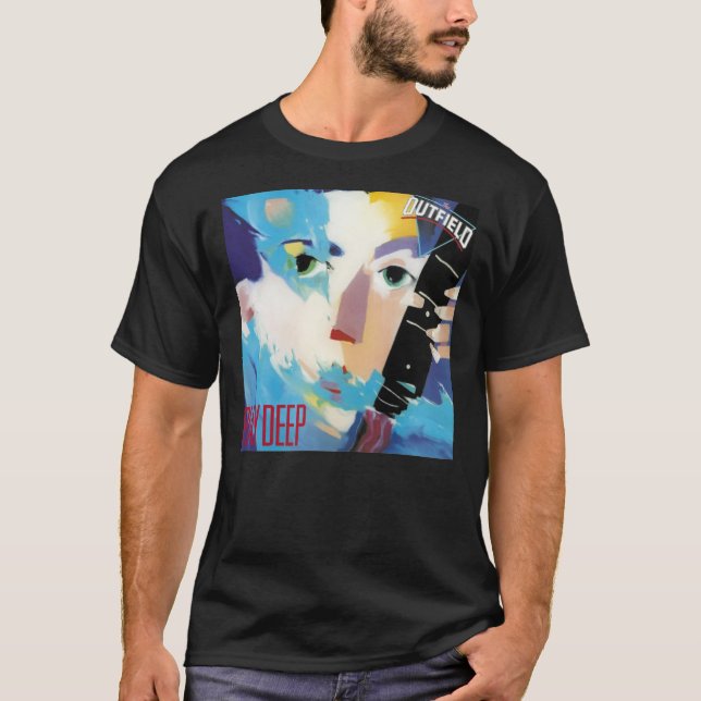 The Outfield Play Deep Classic T-Shirt (Frente)