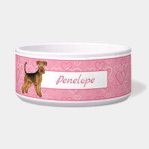 Cachorro Airedale Terrier Com Corações Rosa e Nome