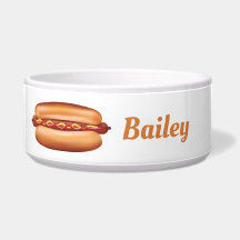 Cachorro-quente com condimentos e nome de estimaçã