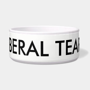 Tigela O liberal rasga a bacia do cão