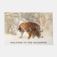 Tigres de inverno: tapetes de boas-vindas