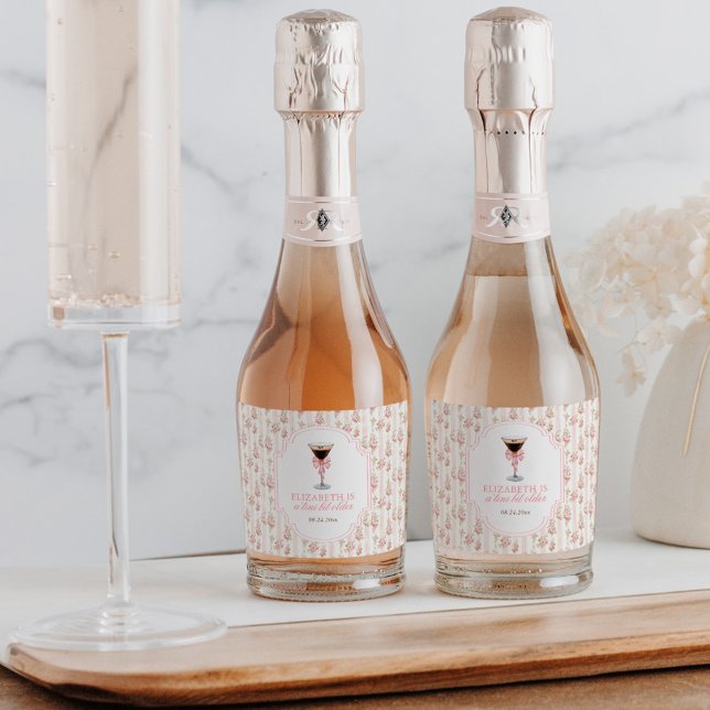 "Tini Bit Older Espresso Martini Coquette Birthday (Criador carregado)