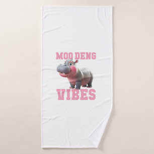 Toalha De Banho Bela MOO DENG VIBES Apenas Baby Hippo Kindergarten