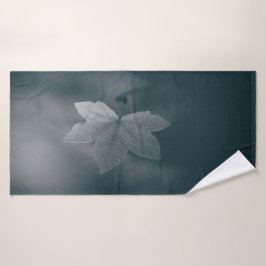 Toalha De Banho Foto da natureza do monocromo Maple Leaf