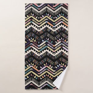 Toalha De Banho Ikat geometric folklore ornament. Tribal scandinav