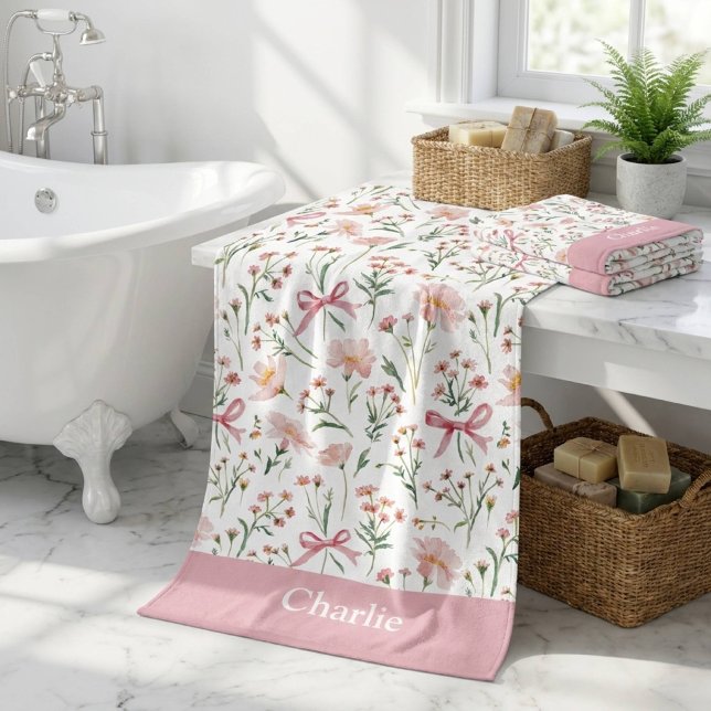 Toalha De Banho Laços e Flores Rosa Personalizados (Criador carregado)