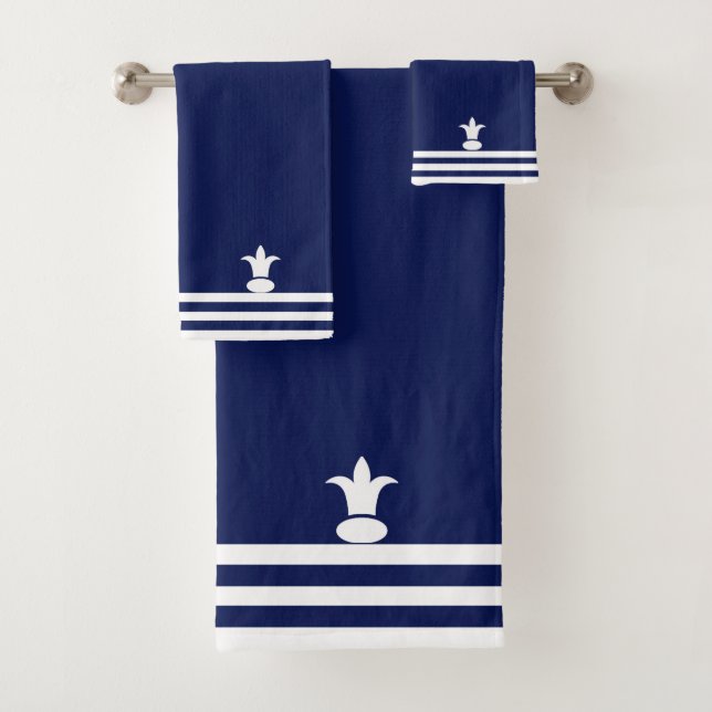 Toalha de Banho Listras e Fleur-de-Lis Branca sobr (Insitu)