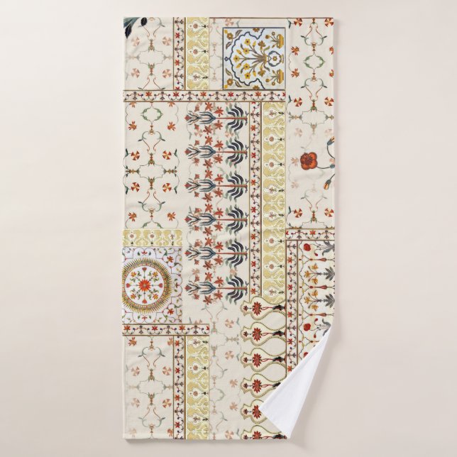 Toalha De Banho Mughal Floral Paisley: Elegância Digital Étnica. (Toalha de Banho)
