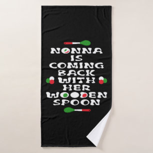 Toalha De Banho Nonna Está Voltando Com Sua Cola De Madeira