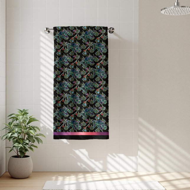 Toalha De Banho Padrão de Holly e Ornaments de Natal Negro (Criador carregado)