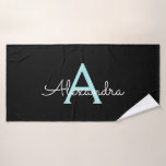 Toalha De Banho Teal Aqua Blue Girly Script Monograma Nome Moderno<br><div class="desc">Planeador de Notebooks Espirais de Nome Simples de Script Azul-Azul-Azul-Azul-Azul-Azul-Azul-Azul-Azul-Azul-Azul-Espiral-Espiral Isto faz o doce e perfeito aniversário de 16 anos,  casamento,  chá de panela,  aniversário,  chá de fraldas ou festa de solteira presente para alguém que ama luxo de luxo e estilos quíticos.</div>