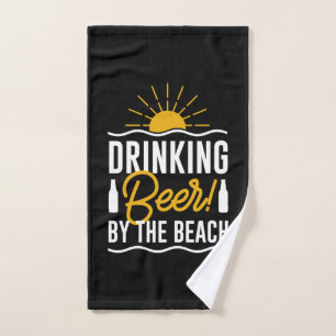Toalha De Mão Cerveja bebendo Na Praia