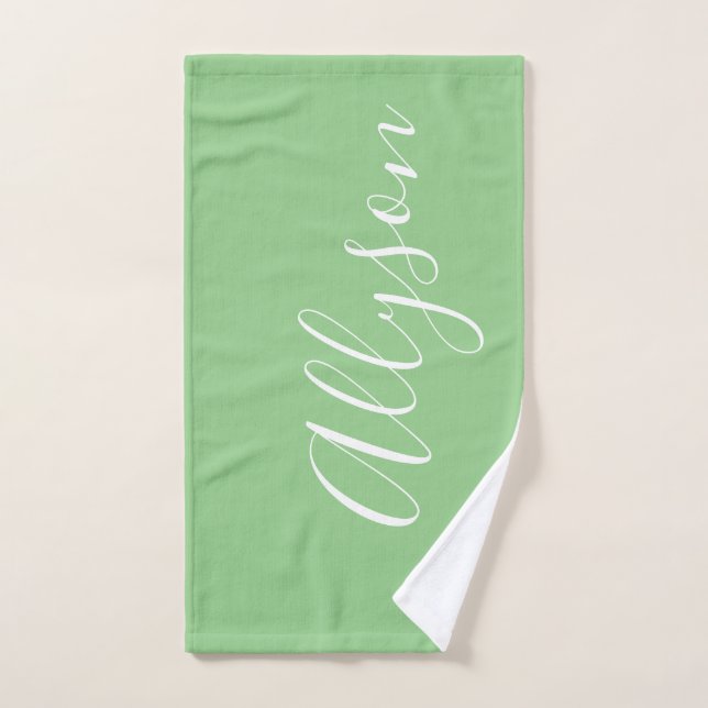 Toalha De Mão Personalizar Nome White Script Vertical, Sage (Toalha de mão)
