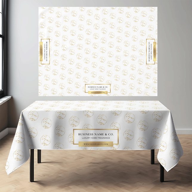 Toalha De Mesa Apresentação do Artesanato para padrões do logotip (Elegant white and gold effects logo branded tablecloth for business *mockup bg is Ai generated*)
