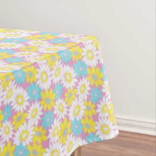 Toalha de mesa com flores pastéis