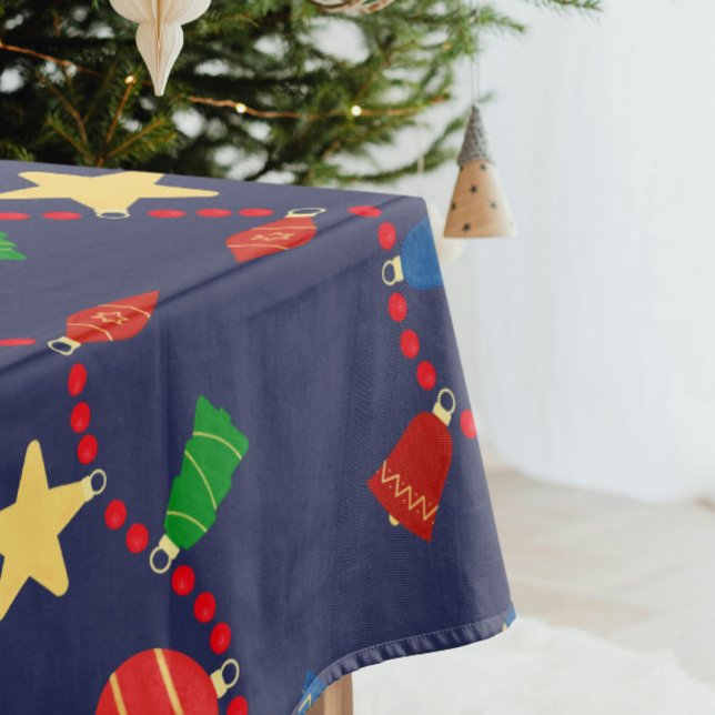 Toalha De Mesa Enfeites de natal e marinhos de terras (Navy blue retro Christmas tablecloth with vintage red, blue, gold and green Christmas ornaments )