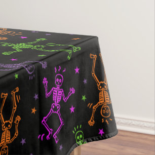 Toalha De Mesa Halloween Dancing Skeletons