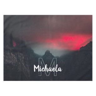 Toalha De Mesa Nuvens de queimadura, nevoeiro e monograma