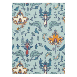 Toalha De Mesa Padrão floral ornamentado em um fundo azul pálido