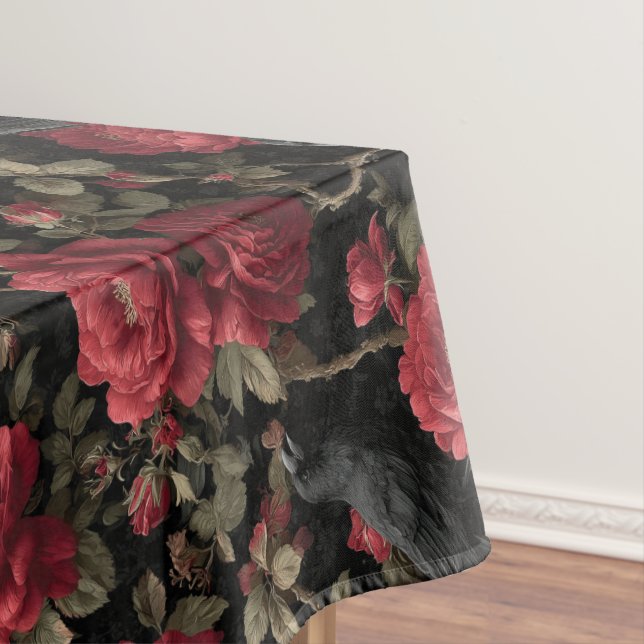 Toalha De Mesa Padrão Gótico com Rosas vermelhas e Corvos (Posição Original)
