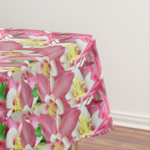 Toalha De Mesa Retângulo Floral Elegante das Flores Columbinas