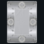 Toalha De Mesa Tablecloth de Aniversário do Casamento 25 Silver<br><div class="desc">Procurando a toalha de aniversário de 25? Então talvez uma bela cinza,  uma repetição de ornamentado e um gráfico de gemstone sejam a única coisa a dar a ambos!</div>